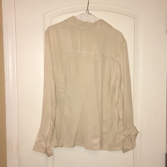 Jacket - Picture 3 of 3